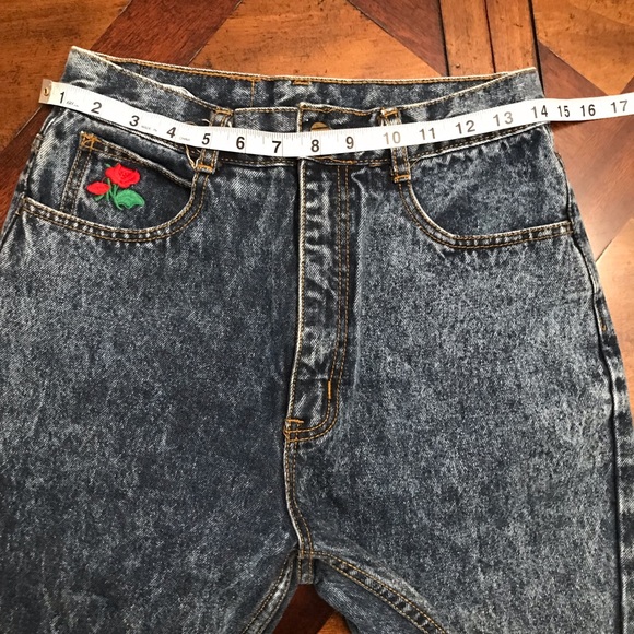 Vestiti Amancio Sportivi High Waisted Acid Wash Jeans with ankle Zip - Picture 11 of 12